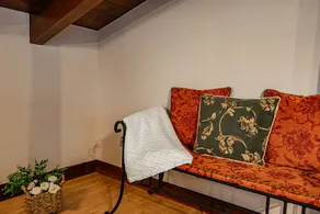 Dedicated room with terrace & garden | Garden view - Image 3