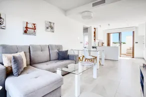 Voll ausgestattete Ferienwohnung mit Terrasse, Pool und Whirlpool | Meerblick | Ideal für Homeoffice - Image 5