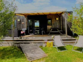 Mobile home with terrace & heated pool | Pets allowed - Image 4