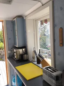 Holiday home with BBQ & terrace - Image 5