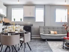 Holiday apartment with garden - Image 5