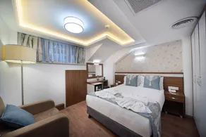 Family-oriented private room | Near Sultan Ahmed Mosque | City view - Image 5