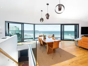 Family-friendly cottage with jacuzzi & garden | Sea view | Beach nearby | Pets allowed - Image 4