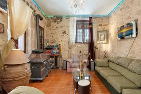 Children-friendly beautiful house with BBQ & terrace | Mountain view | Suitable for remote work - Image 4