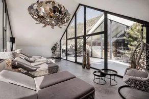 Apartment with terrace, garden & sauna - Image 3