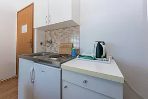Lovely studio with terrace | Sea view - Image 3