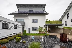 Fully equipped flat with terrace - Image 3