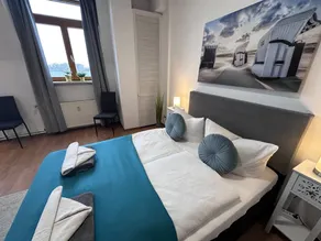 "Experience Coastal Comfort: Hafenkante Apartment in Rostock Awaits!" - Image 5