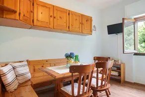 Family-friendly holiday apartment | Mountain view - Image 4