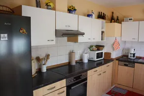 Apartment with terrace & barbecue - Image 2
