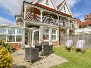 Cottage avec jardin | Vue plage - Image 2