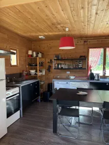 Children-friendly wonderful chalet with garden & barbeque | River view | Next to the ski | Pets are welcome - Image 4