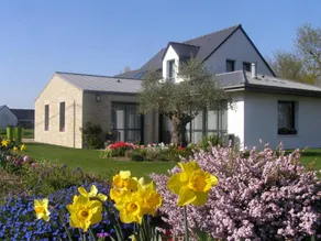 Gite with garden & terrace - Image 3