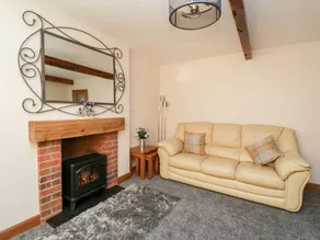 Cottage with garden | Beach view - Image 5