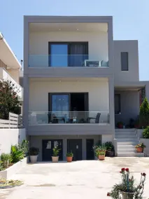 Family-oriented beautiful apartment with terrace, barbecue & garden | Mountain view | Suitable for remote work | Pets are welcome - Image 4