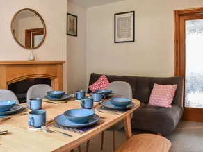 Cottage with garden | River view - Image 4
