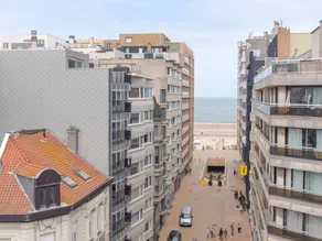 Apartment with terrace & garden | Sea view - Image 3