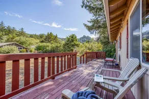 Cabin at the Beach - Image 2