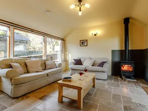 Nice cottage with jacuzzi & garden - Image 4