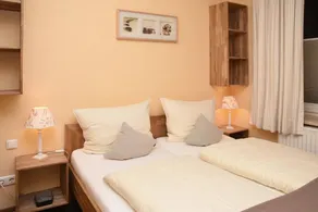 Unsere 4* Ferienwohnung Blaumeise bietet auf 50 m² Platz für bis zu 4 Personen - Image 5