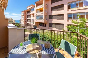 Apartment with garden, terrace & barbecue - Image 2