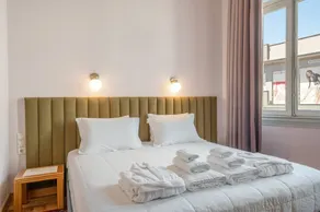 King Aristomenes – Deluxe Room with King-Size Bed - Image 2