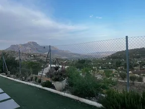 Finca avec jardin, terrasse et barbecue | Vue jardin - Image 4