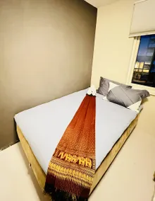 Luxury Service Apartment by Chanya - Image 4