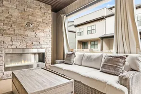Ashburn 4-br Homestay Close to Dulles Metro - Image 5