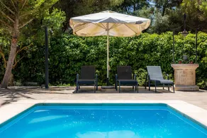 Pomeres Nou Country House with Private Pool, Wi-Fi & Air Conditioning - Image 3