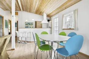 Fully equipped house with BBQ, terrace & jacuzzi | Next to the beach - Image 4
