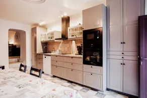 House with barbecue & garden - Image 5