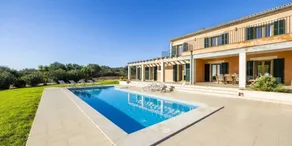 Fully equipped big finca with private pool, garden & barbecue | Mountain view | Suitable for remote work - Image 3