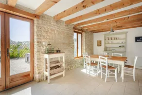 Beautiful Gîtes "La Belle Parenthèse" with Private Pool, Private Terrace, and Wi-Fi - Image 5