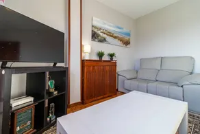 Holiday home with fast internet, garden & terrace | Sea view - Image 3