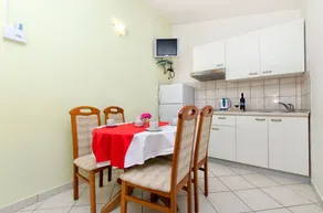 Holiday apartment with barbecue | Sea view - Image 5