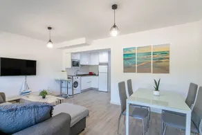 Agréable appartement convivial et familial avec jardin, terrasse et barbecue | Vue jardin | Proche de la plage | Idéal pour le télétravail - Image 3