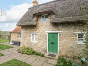 Family-oriented cottage with garden | Pets allowed - Image 2