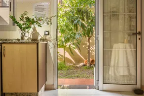 Agréable maison de vacances entièrement équipée avec barbecue et jardin | Vue mer - Image 4