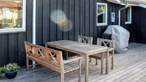 Children-friendly holiday home with garden, sauna & terrace - Image 3