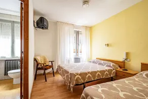 Private room - Image 3