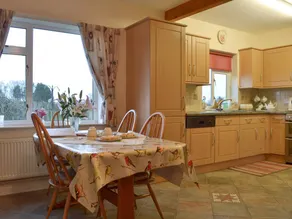 Charmant cottage adapté aux familles avec jardin | Avec animaux bienvenus - Image 4