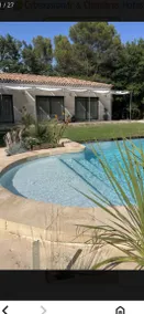 Camera privata con terrazza, piscina privata e giardino - Image 2