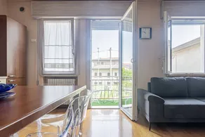 Child-friendly charming flat with garden & terrace | Garden view - Image 3