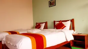 Hotel Hikers Haven - Image 4