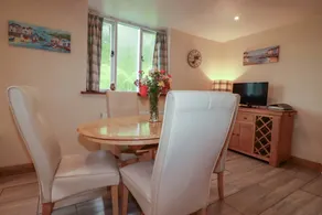Fully equipped cottage with garden | Pet-friendly - Image 5