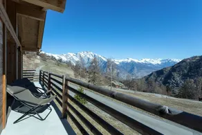 Holiday home with BBQ - Image 5