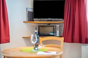 Appartamento con terrazza, giardino e sauna | Vista sulla montagna - Image 4