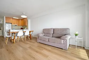 Fully equipped apartment with terrace | Beach nearby - Image 4