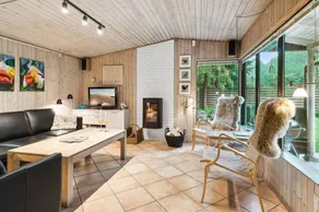 House with barbecue, garden & terrace | Dogs allowed - Image 2